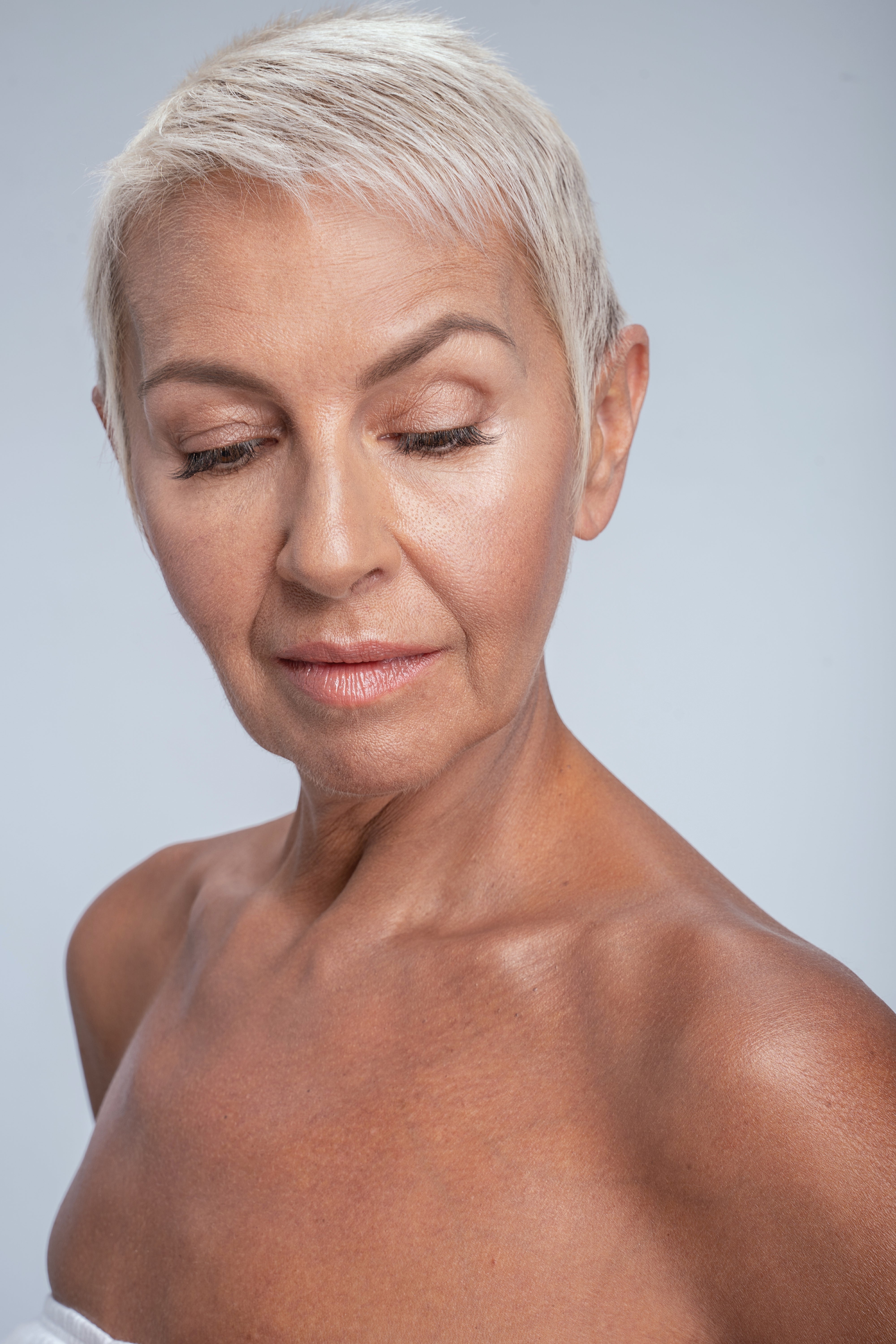 What Is Menopausal Acne and How to Treat It?